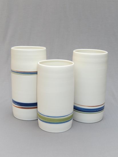 Vases couleur, hauteurs: 19 cm et 16,5 cm